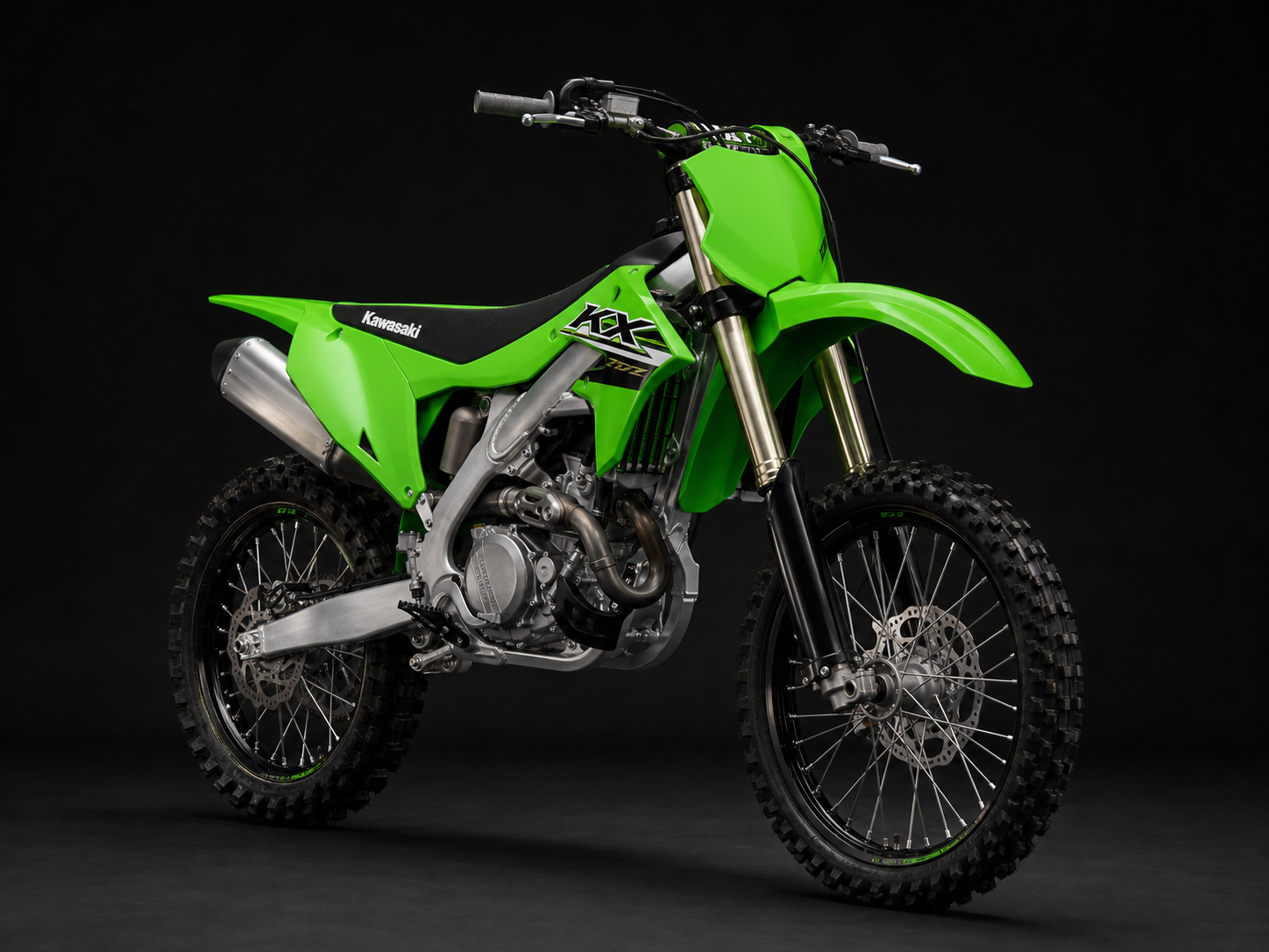 2026 Kawasaki KX450 Lime Green sol ön üç çeyrek görünüm