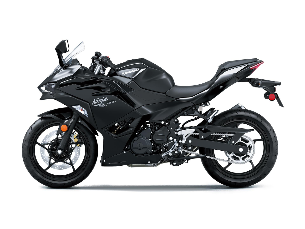 2026 Kawasaki Ninja 500 Metallic Flat Spark Black sol yan görünüm